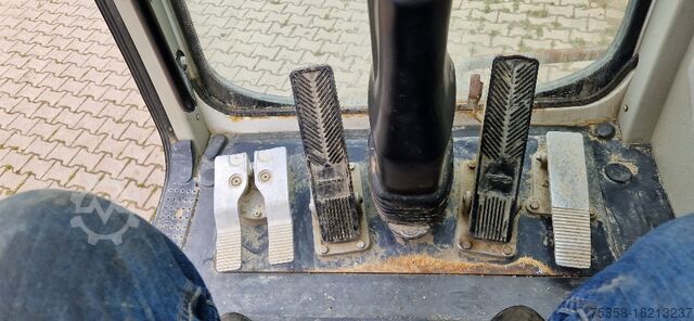 Mobilbagger Lieherr A 900 C LITRONIC