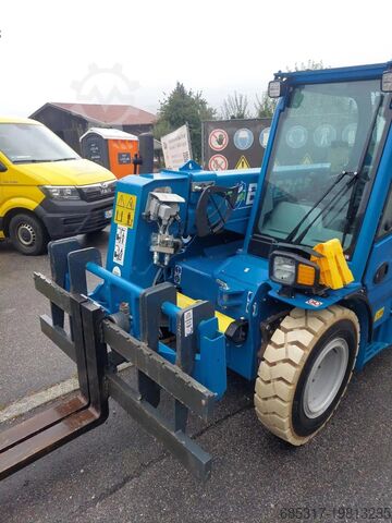 Starrer Teleskoplader Merlo E-Worker 25.5-90