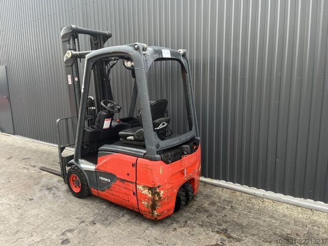 Elektro 3 Rad-Stapler Linde E15-02