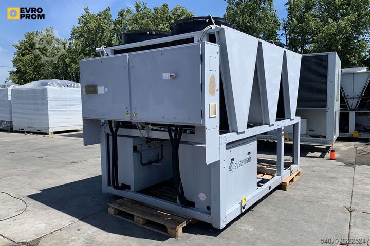 Kältemaschine Used Industrial Chiller SYSTEMAIR - 238.1 kW | With warranty