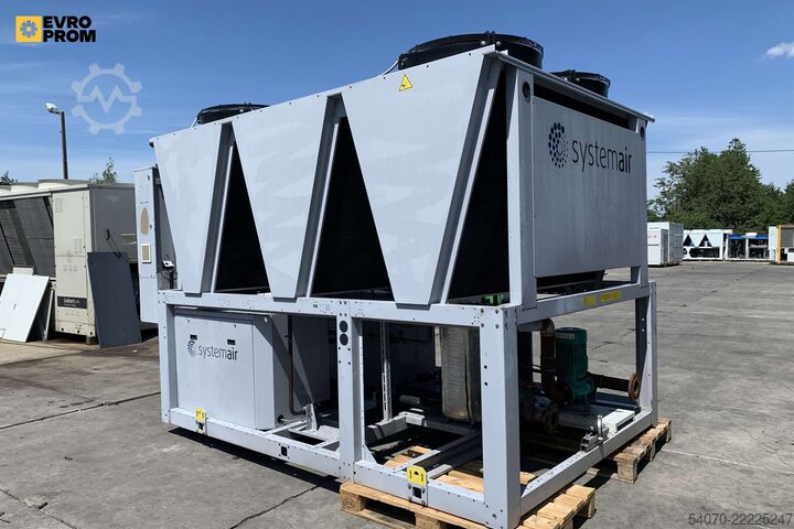 Kältemaschine Used Industrial Chiller SYSTEMAIR - 238.1 kW | With warranty