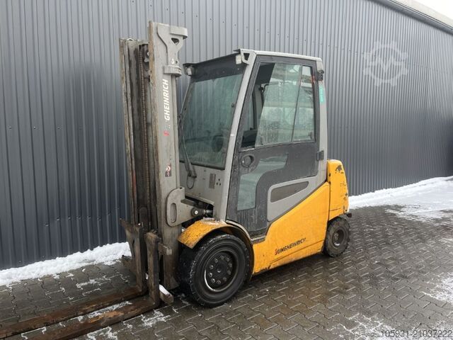 Electric 4-wheel forklift Jungheinrich EFG535k