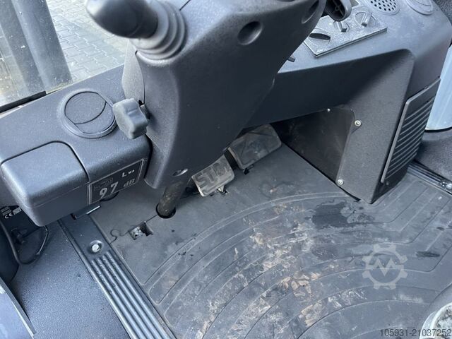 Diesel Forklift Linde H35D-02