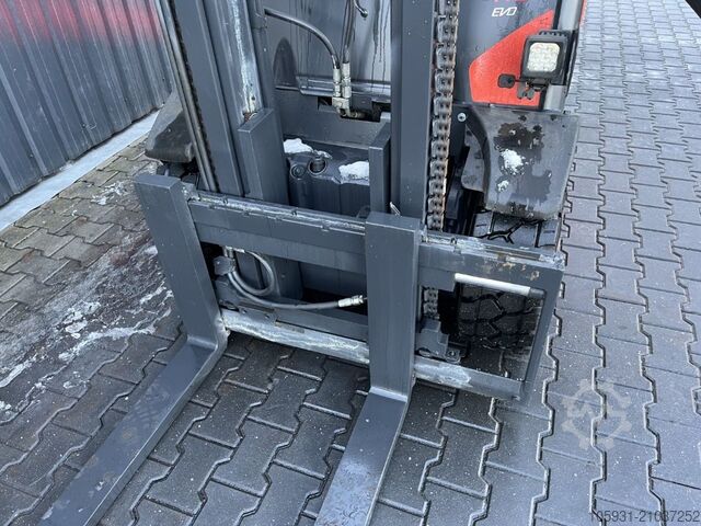 Diesel Forklift Linde H35D-02