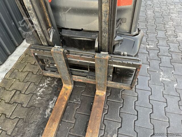 LPG Forklifts Linde H20T-01