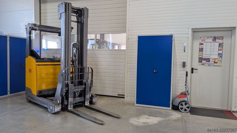 Schubmaststapler Jungheinrich ETV 216 E GE 115 620 DZ