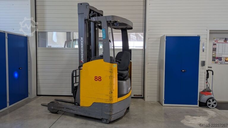 Schubmaststapler Jungheinrich ETV 216 E GE 115 620 DZ