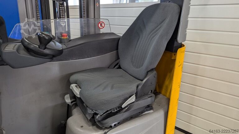 Schubmaststapler Jungheinrich ETV 216 E GE 115 620 DZ