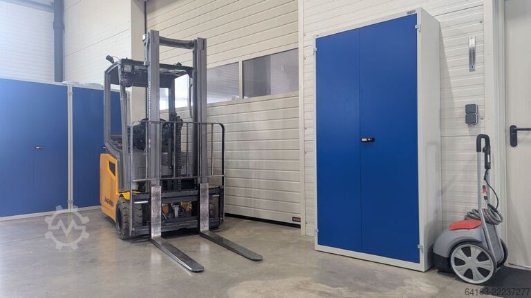 Elektro 3 Rad-Stapler Jungheinrich EFG 220 Li-Ion Batterie