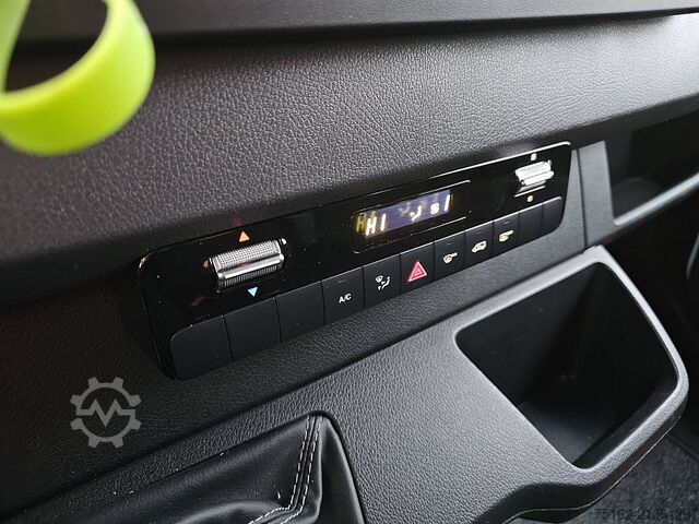 Passenger transportation MERCEDES-BENZ SPRINTER 311 TOURER 9-Persoons