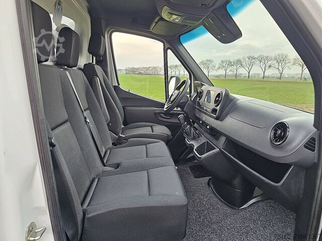 Plane MERCEDES-BENZ SPRINTER 517 Schuifzeil Laadklep!