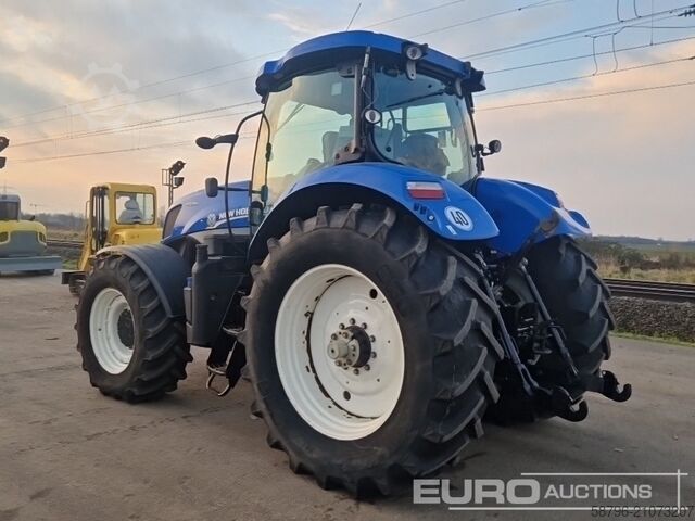 Traktor New Holland T7.235