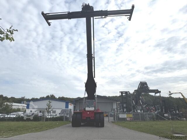 Vollcontainer Reachstacker CVS Ferrari F478