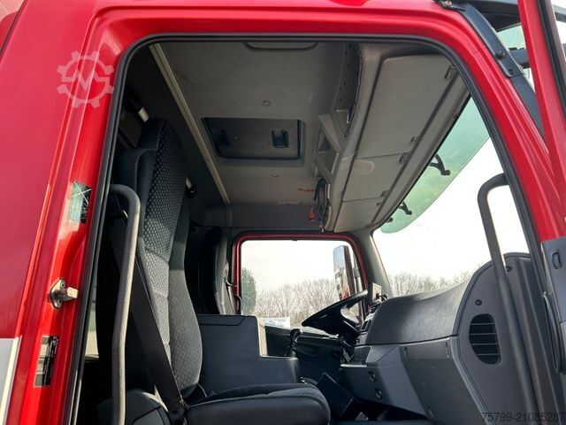 LKW mit Pritsche & Plane MERCEDES-BENZ 1829 Axor mit HIAB Mitnahmestapler