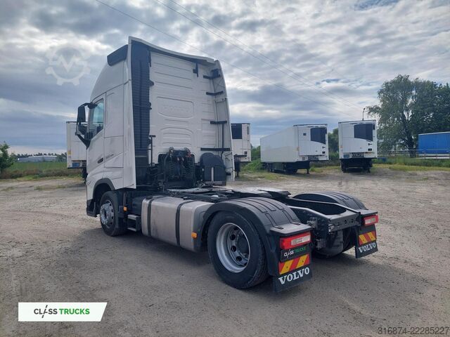 Standard tractor unit VOLVO FH 500 Globetrotter XL