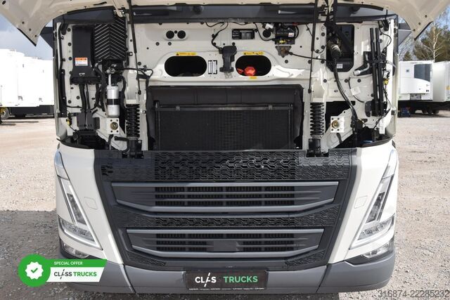 Standard tractor unit VOLVO FH 500 Globetrotter XL Varios