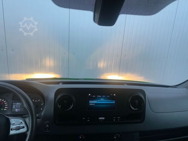Panel van MERCEDES-BENZ Sprinter 317 LANG 9G-TRONIC TOTWINKEL 360°KAMERA