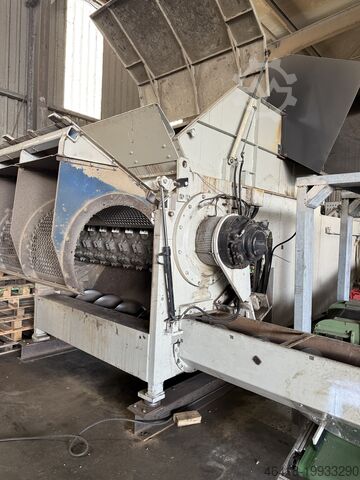 Single shaft shredder Holzmaag PreciCut 7/30