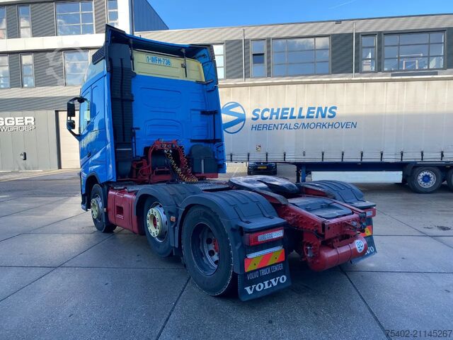 Standard-SZM Volvo FH 13.500 Globetrotter / 6x2/4 / 2x Tank