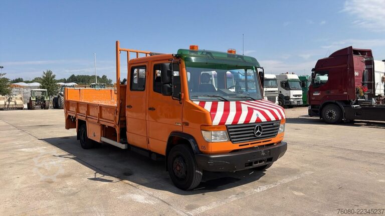 Flatbed Mercedes-Benz 813 D (EX COMMUNAL / BE TRUCK / PARFAIT ETAT / ...