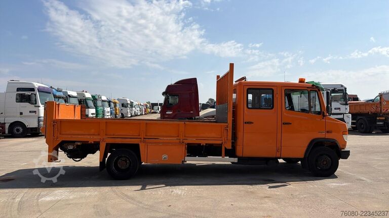 Flatbed Mercedes-Benz 813 D (EX COMMUNAL / BE TRUCK / PARFAIT ETAT / ...
