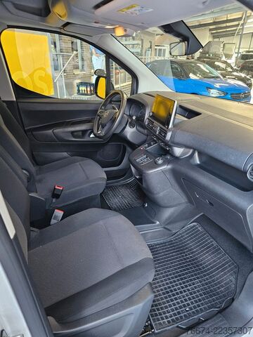 Panel van OPEL Combo-e Cargo XL 50-kWh Regalsystem Navi Kamera
