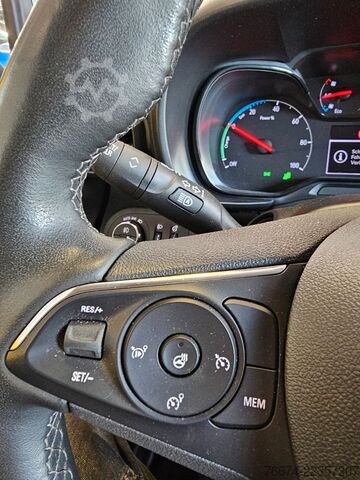 Panel van OPEL Combo-e Cargo XL 50-kWh Regalsystem Navi Kamera