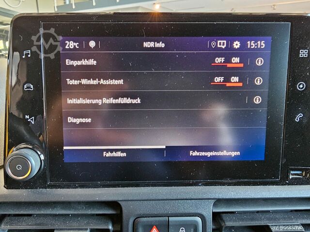 Panel van OPEL Combo-e Cargo XL 50-kWh Regalsystem Navi Kamera