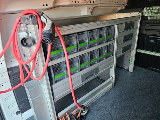 Panel van OPEL Combo-e Cargo XL 50-kWh Regalsystem Navi Kamera