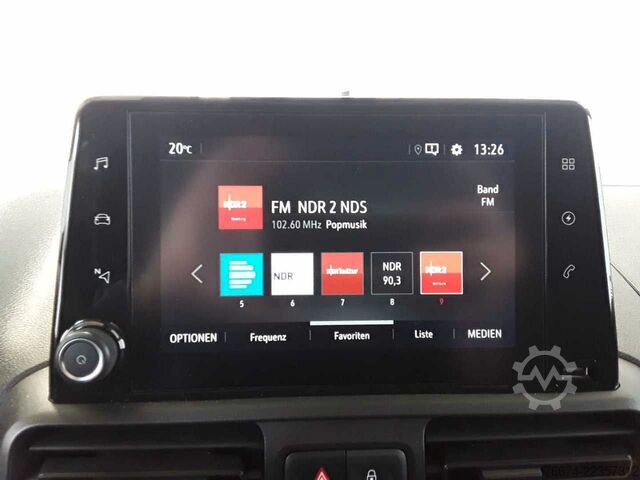 Panel van OPEL Combo-e Cargo XL 50-kWh Regalsystem Navi Kamera
