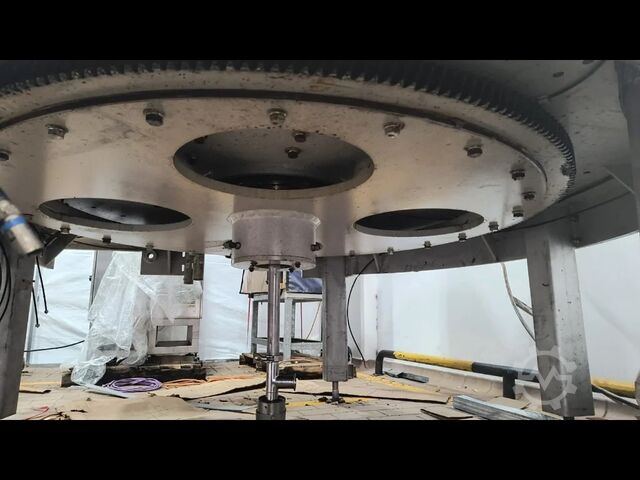 Gebrauchter MESAL-Füll-Tri-Block - 18000 bph OMRON E50-60-15GA1