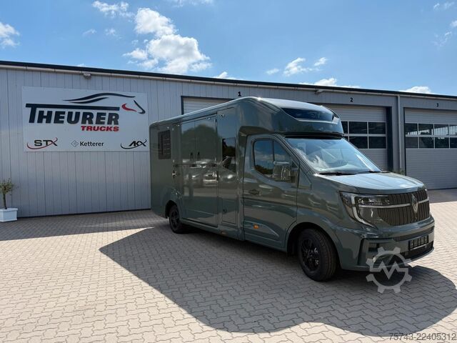 Livestock transporter RENAULT Master STX 5 Sitzer Haras ex. Lang Automatik