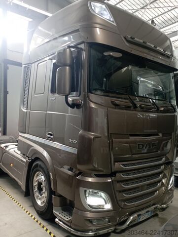 Standard SZM DAF XF 530 Full PNEUM.-ADR-retarder+MX- FULL