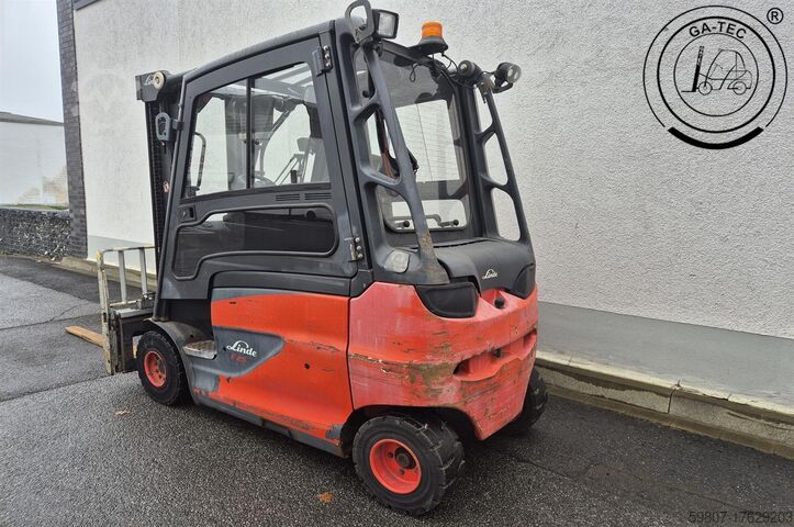 Electric 4-wheeler Linde E25/600 HL