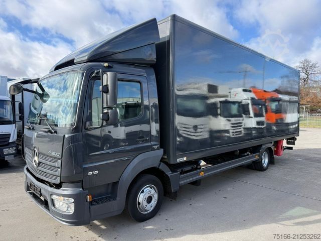 Transporter mit Koffer MERCEDES-BENZ ATEGO 818 L Koffer 7,2 m LBW 1 TO.*SEITENTÜR
