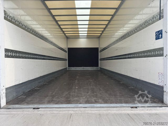 Box truck MERCEDES-BENZ MB 1224 L Koffer 7.2m LBW  Klima 2x AHK Kamera