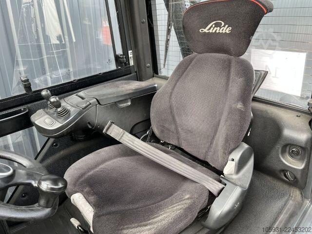 LPG Forklifts Linde H30T-02