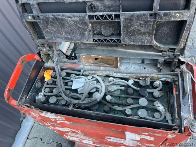 Electric Pallet Truck Linde T16