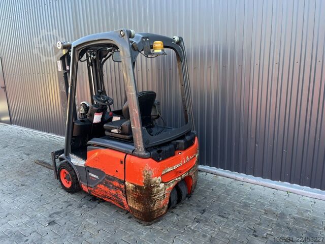 Electric 3-wheel forklift Linde E16C-01