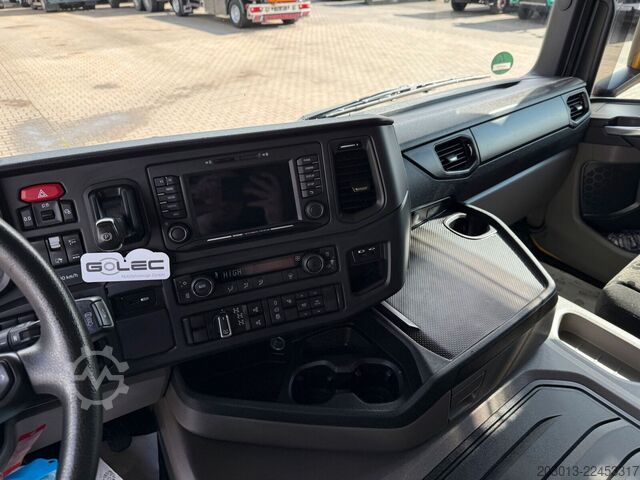 Standard tractor unit SCANIA G450 XT 4x4 Euro 6 SZM Kipphydraulik Blatt /Luft