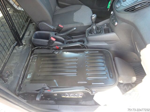 Panel van FORD Transit Courier Kasten 75PS Klima Bluetooth
