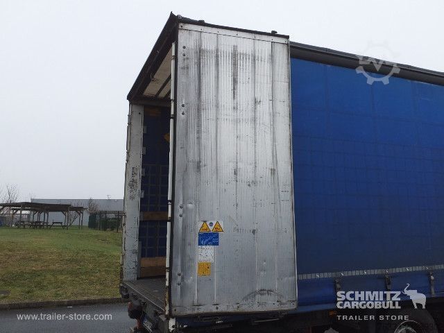 Auflieger mit Pritsche & Plane Schmitz Cargobull Semitrailer Curtainsider Standard Hayon