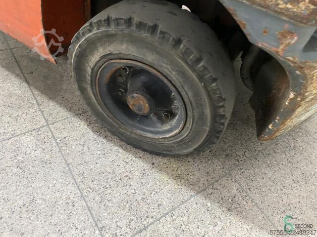 Forklift Toyota 02-8 FGF 25