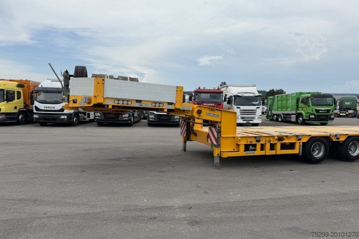 Low loader semitrailer Goldhofer STZ H6 75/80 AA Tieflader / Swiss-Vehicle