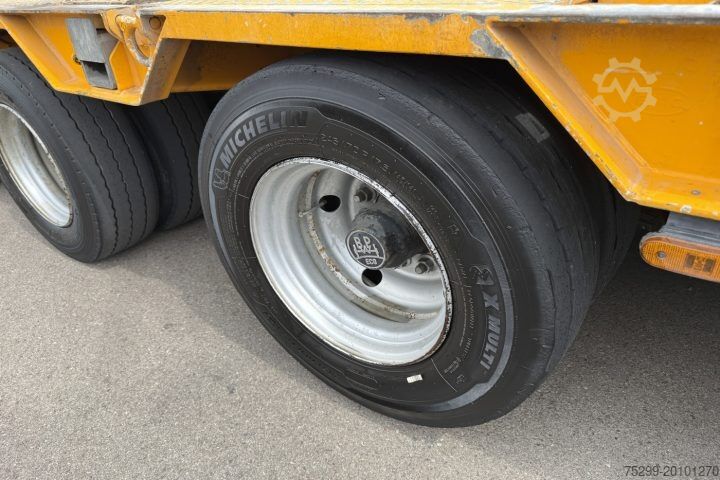 Low loader semitrailer Goldhofer STZ H6 75/80 AA Tieflader / Swiss-Vehicle