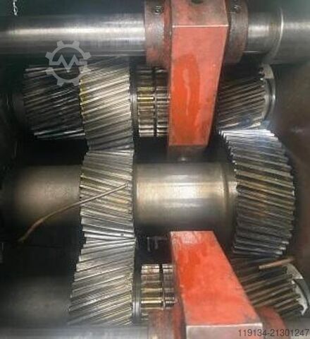 LANDGRAF Stangenabziehmaschine T100 LANDGRAF BAR PEELER T100