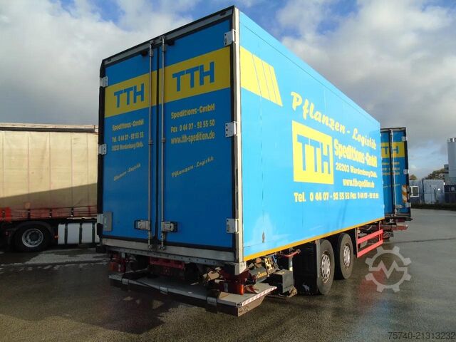 Refrigerated/freezer transport Schmitz Cargobull 2 AXLE + CARRIER + DHOLLANDIA LOADLIFT