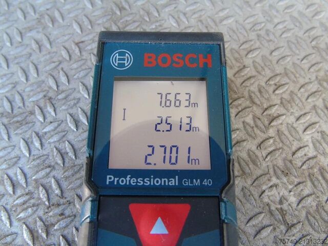 Refrigerated/freezer transport Schmitz Cargobull 2 AXLE + CARRIER + DHOLLANDIA LOADLIFT