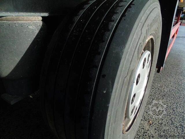 Refrigerated/freezer transport Schmitz Cargobull 2 AXLE + CARRIER + DHOLLANDIA LOADLIFT