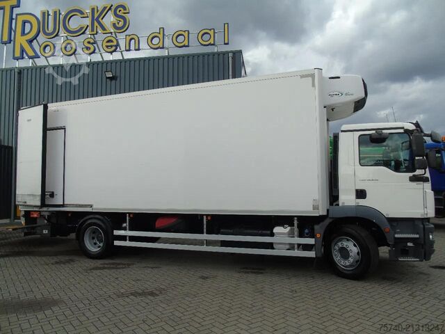 Refrigerated/freezer transport MAN TGM 18.250 + carrier supra 850 + euro 6 + lift ...